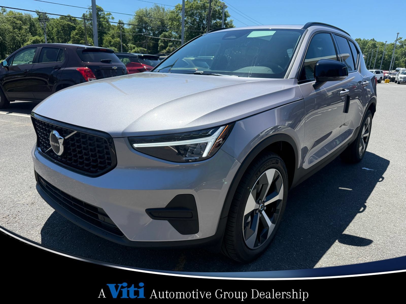 Used 2026 Volvo XC40 B5 Core w/ Protection Package Premier AWD/4WD image 4