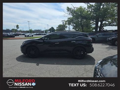 Used 2023 Nissan Murano SV w/ SV Midnight Edition Package AWD/4WD image 2