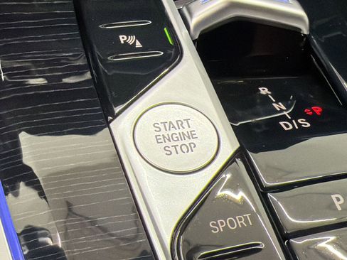 Certified 2026 BMW X5 xDrive40i w/ M Sport Package image 26