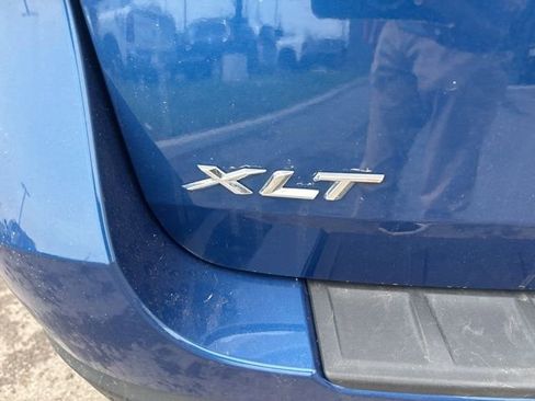 Used 2021 Ford Explorer XLT w/ Equipment Group 202A image 17