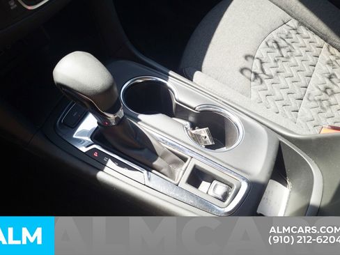 Used 2023 Chevrolet Equinox LT AWD/4WD image 11