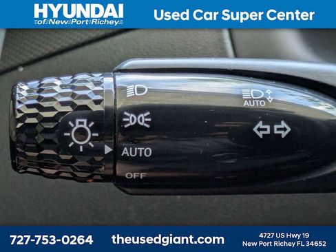 Used 2023 Hyundai Santa Cruz SEL w/ Activity Package FWD image 30
