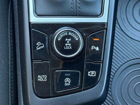Certified 2025 Kia Sportage LX AWD/4WD image 38