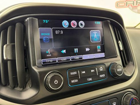 Used 2015 Chevrolet Colorado Z71 AWD/4WD image 17