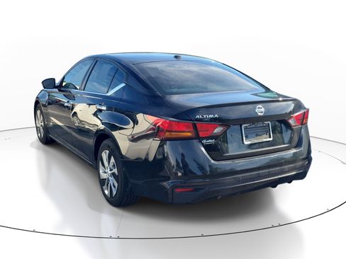 Used 2020 Nissan Altima 2.5 S w/ Driver Assist Package FWD image 7