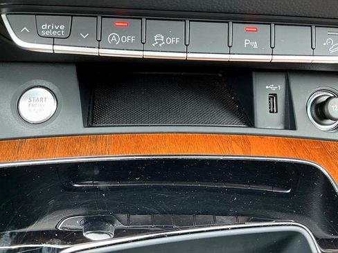 Used 2023 Audi Q5 2.0T Premium image 15