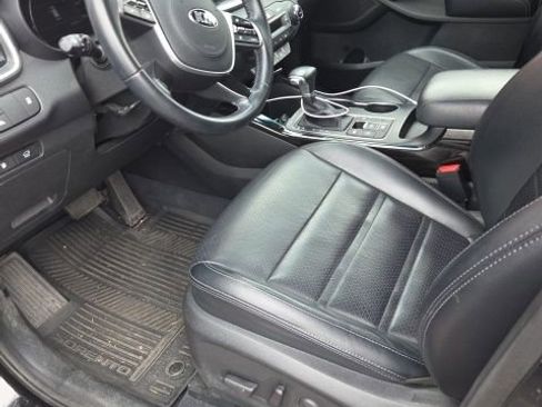 Used 2020 Kia Sorento EX AWD/4WD image 11