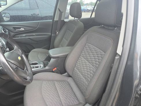 Used 2020 Chevrolet Equinox LT FWD image 15