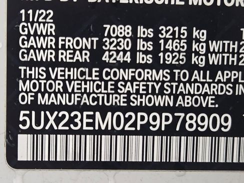 Certified 2023 BMW X7 xDrive40i w/ Executive Package image 23