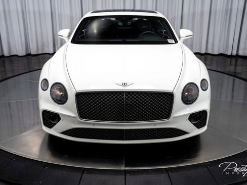 Used 2024 Bentley Continental GT Speed image 3