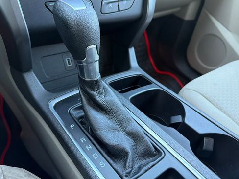 Used 2017 Ford Escape SE image 20