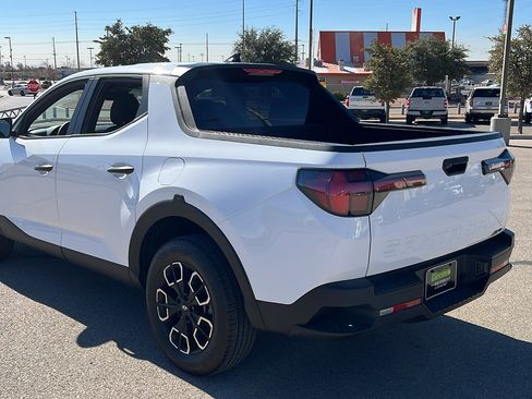 Used 2024 Hyundai Santa Cruz SEL image 6