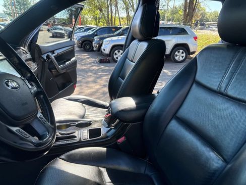 Used 2015 Kia Sorento SX AWD/4WD image 26