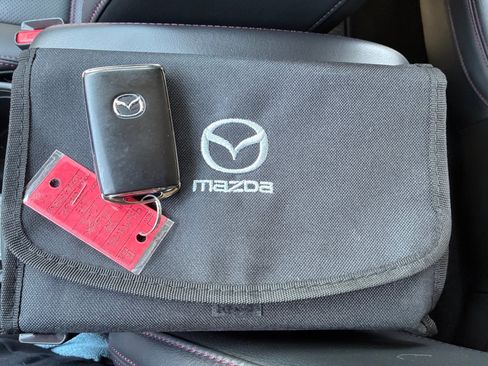 Used 2025 MAZDA CX-5 Carbon Edition AWD/4WD image 34