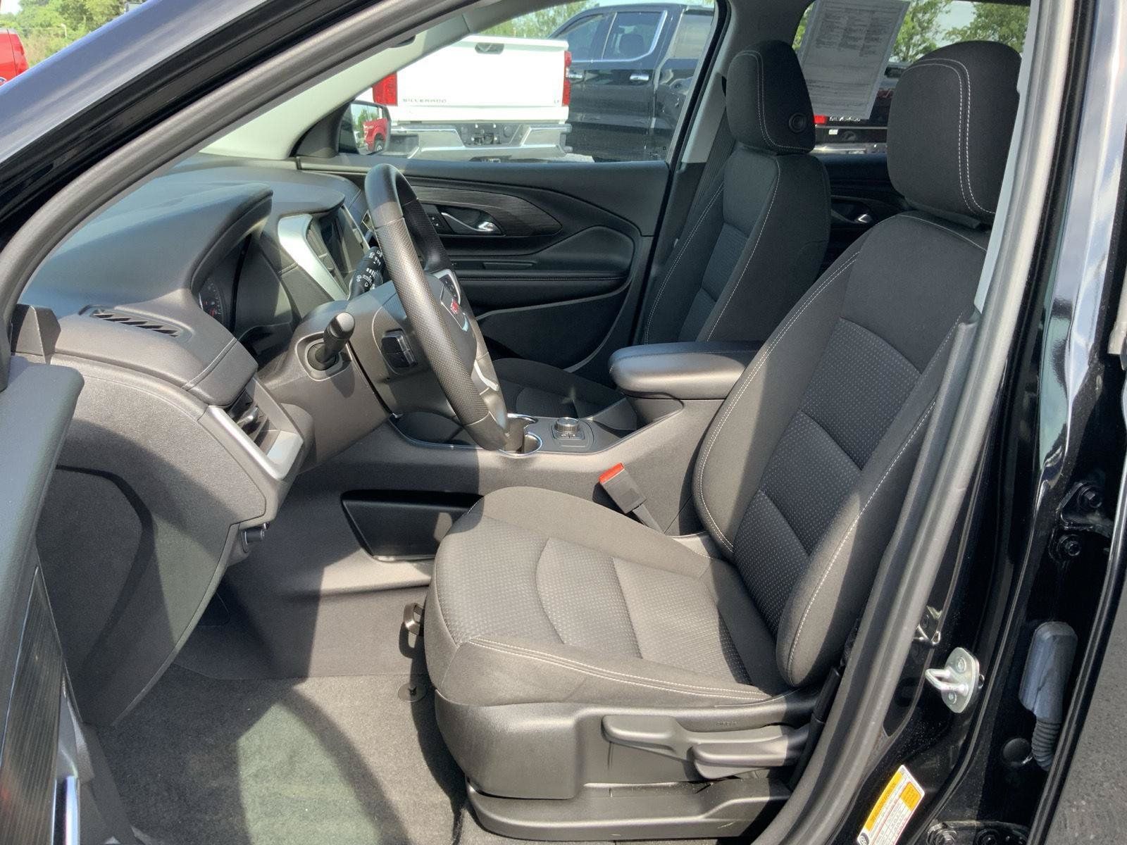 Used 2023 GMC Terrain SLE AWD/4WD image 19