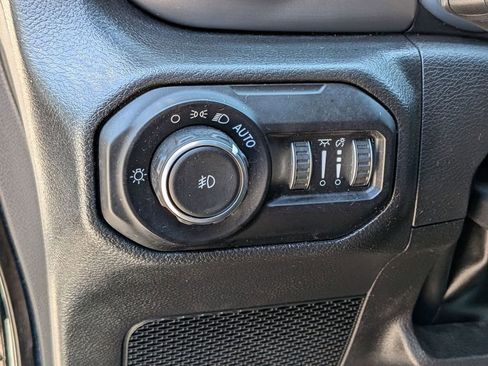 Used 2022 Jeep Wrangler Unlimited Sport w/ Sun And Sound Package AWD/4WD image 15
