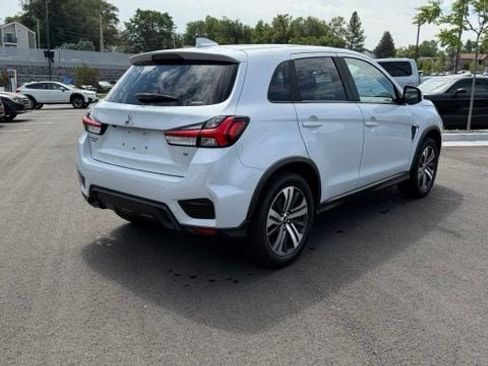 Used 2022 Mitsubishi Outlander Sport ES AWD/4WD image 4