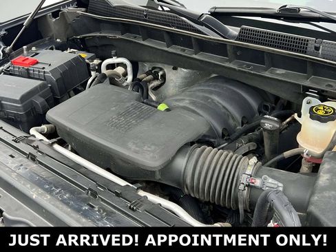 Used 2020 GMC Sierra 1500 AT4 w/ Driver Alert Package I image 33