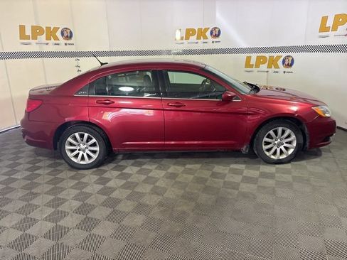 Used 2013 Chrysler 200 Touring w/ Cold Weather Group FWD image 2