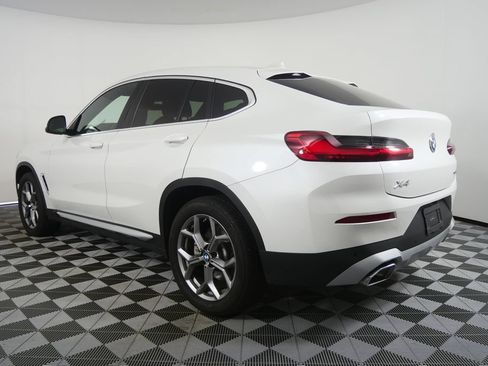 Used 2025 BMW X4 xDrive30i AWD/4WD image 5