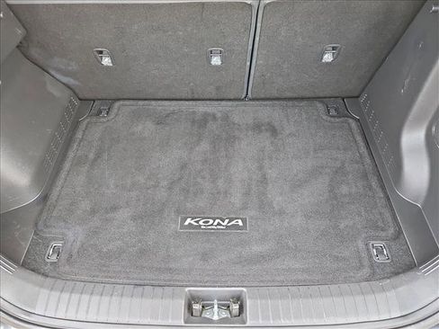 Used 2020 Hyundai Kona Limited w/ Cargo Package image 6