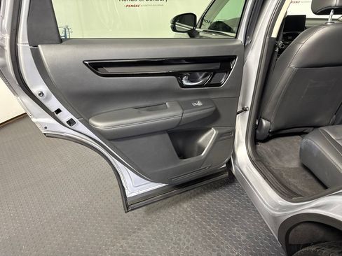 Used 2024 Honda CR-V EX-L image 12