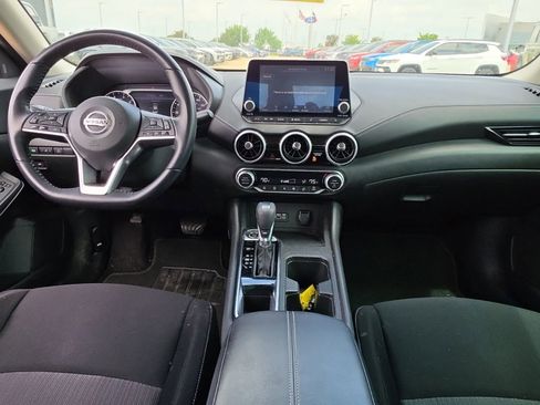 Used 2020 Nissan Sentra SV w/ Trunk Package FWD image 16