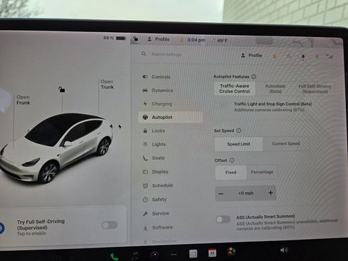 Used 2020 Tesla Model Y Long Range image 54