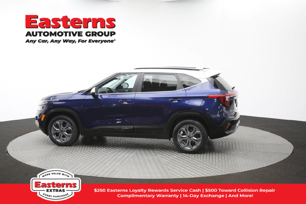 Used 2024 Kia Seltos S AWD/4WD image 66