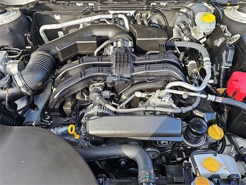 Used 2023 Subaru Outback Limited image 29