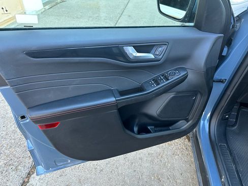 Used 2025 Ford Escape ST-Line Select image 8