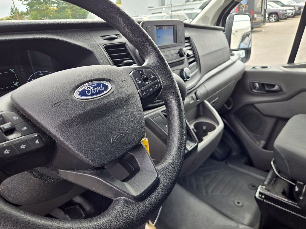 Used 2025 Ford Transit 250 Low Roof w/ Exterior Upgrade Package RWD image 15