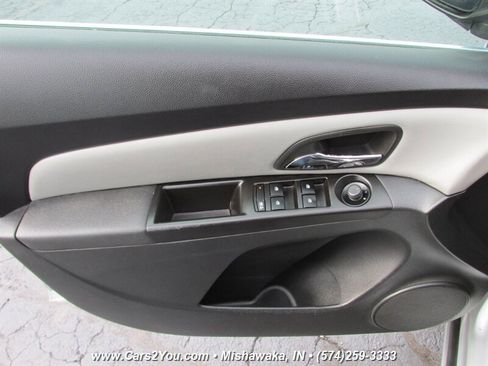 Used 2012 Chevrolet Cruze LS w/ Connectivity Package image 8