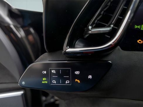 Used 2024 Ferrari Roma image 43