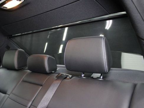 Used 2015 Mercedes-Benz E 350 4MATIC image 23