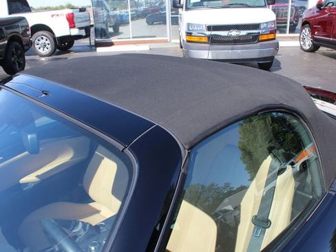 Used 2016 MAZDA MX-5 Miata Grand Touring image 32