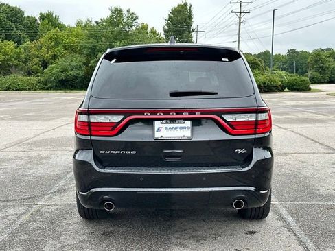Used 2022 Dodge Durango R/T RWD image 4