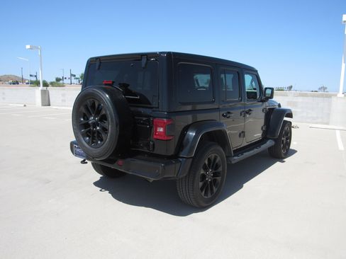Used 2023 Jeep Wrangler Sahara w/ Safety Group image 5