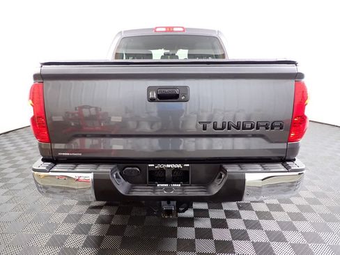 Used 2018 Toyota Tundra SR5 w/ TRD Off Road Package AWD/4WD image 14