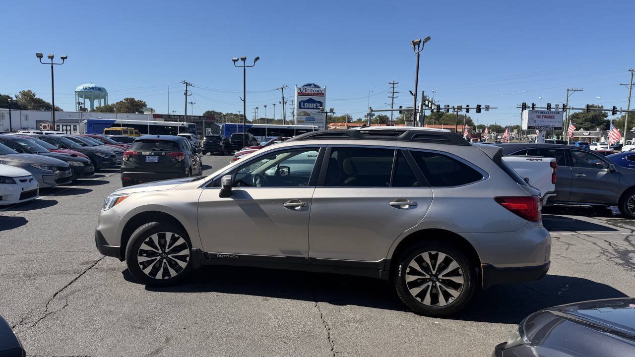 Used 2016 Subaru Outback 3.6R Limited AWD/4WD image 12