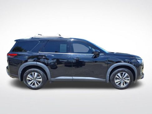 Used 2023 Nissan Pathfinder SL w/ Lighting Package (N92) AWD/4WD image 6