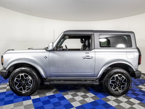 Used 2023 Ford Bronco Outer Banks image 8
