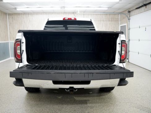 Used 2018 GMC Sierra 1500 SLT w/ SLT Premium Package image 40