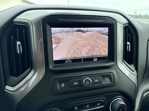 Used 2023 Chevrolet Silverado 1500 Custom image 20