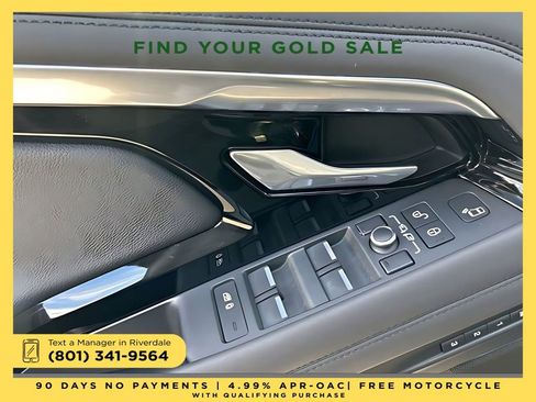 Used 2020 Land Rover Range Rover Evoque SE image 20