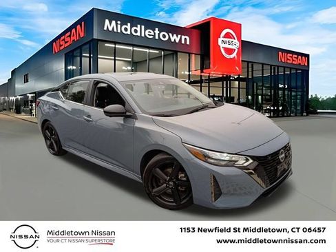 Used 2024 Nissan Sentra SR w/ SR Premium Package FWD image 1