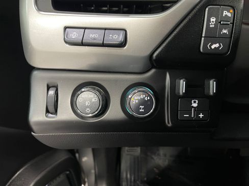 Used 2018 Chevrolet Tahoe Premier image 20