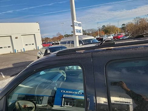 Used 2012 Chevrolet Avalanche LTZ image 19