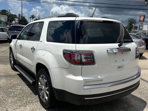 Used 2013 GMC Acadia SLT FWD image 2