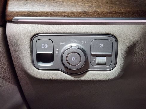 Used 2022 Mercedes-Benz GLE 350 image 39